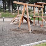 Municipalidad realiza el mantenimiento de los parques de Ambato
