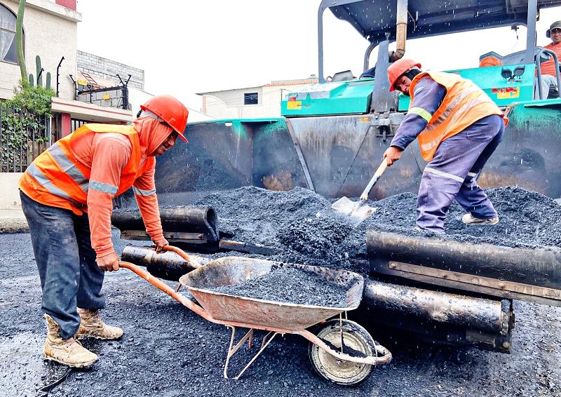 610 mil metros cuadrados de vías son mantenidas en Ambato