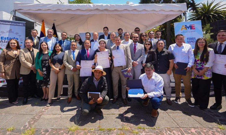 Ambato, un referente nacional de liderazgo y gestión pública