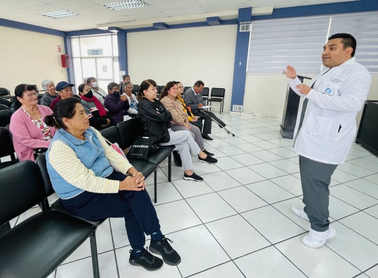 Ambato fortalece su compromiso con la salud mental