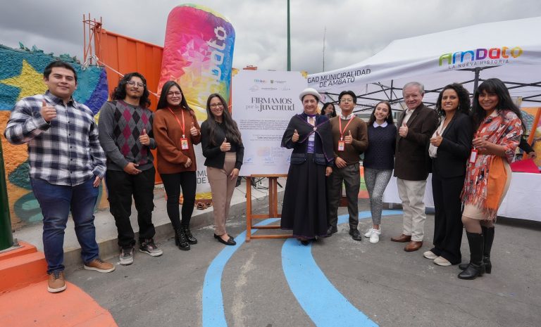 Firma de convenio apuesta por el liderazgo juvenil