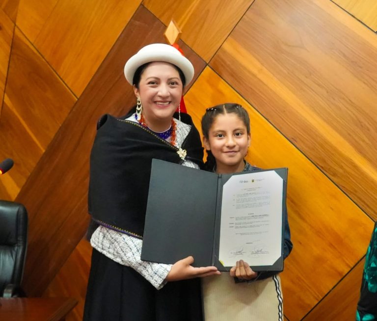 Ambato rinde homenaje a sus estrellas del deporte