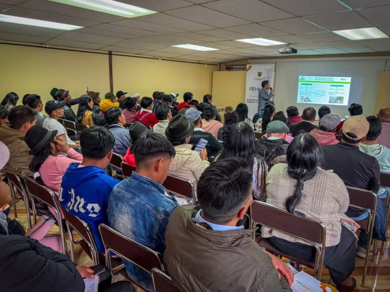 Concejo Municipal debatirá este martes propuesta de Ordenanza para impulsar laParticipación Ciudadana y el Control Social en Ambato