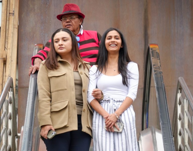 Reactivación de las Gradas Eléctricas – Pasaje Pelileo“Un Espacio Cultural y Turístico para Ambato”