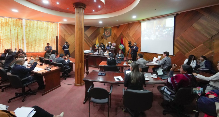 Concejo Municipal destaca logros deportivos y traza el futuro de Ambato