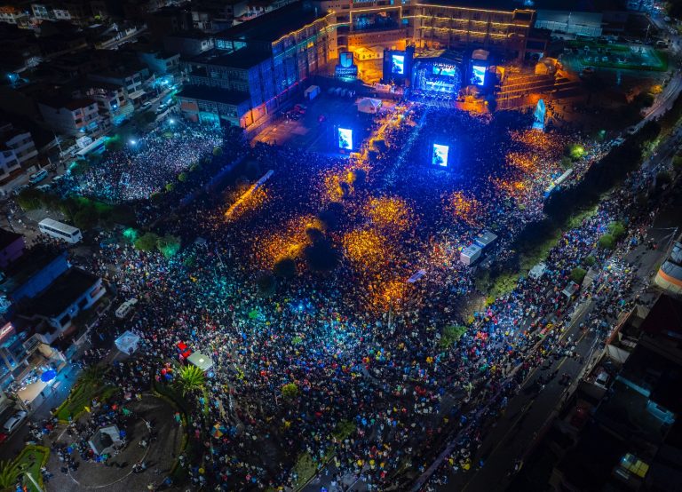 Más de 50 mil espectadores disfrutaron del megaconcierto en Ambato