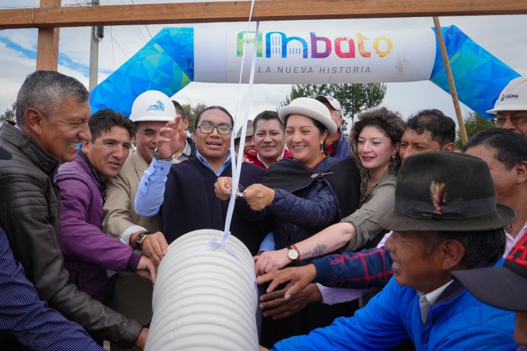 MUNICIPALIDAD INICIA LA CONSTRUCCIÓN DE ALCANTARILLADO EN LAS PAMPAS DE SANTA ROSA