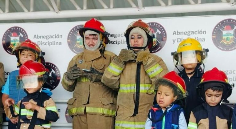 BOMBEROS DE AMBATO Y ‘EL PERAL’ PROMUEVEN INCLUSIÓN EN EL DÍA MUNDIAL DE CONCIENCIACIÓN SOBRE EL AUTISMO