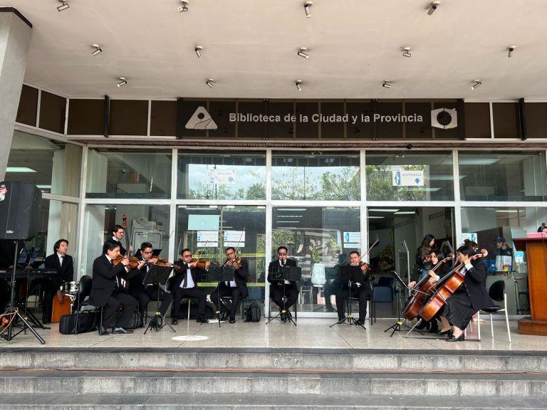 Libros que inspiran: una mañana de cultura y arte en el corazón de Ambato