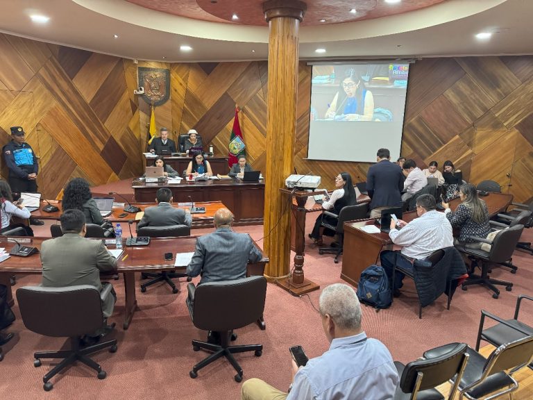 AMBATO APRUEBA ORDENANZA HISTÓRICA PARA LA CONVIVENCIA Y TENENCIA RESPONSABLE DE LA FAUNA URBANA
