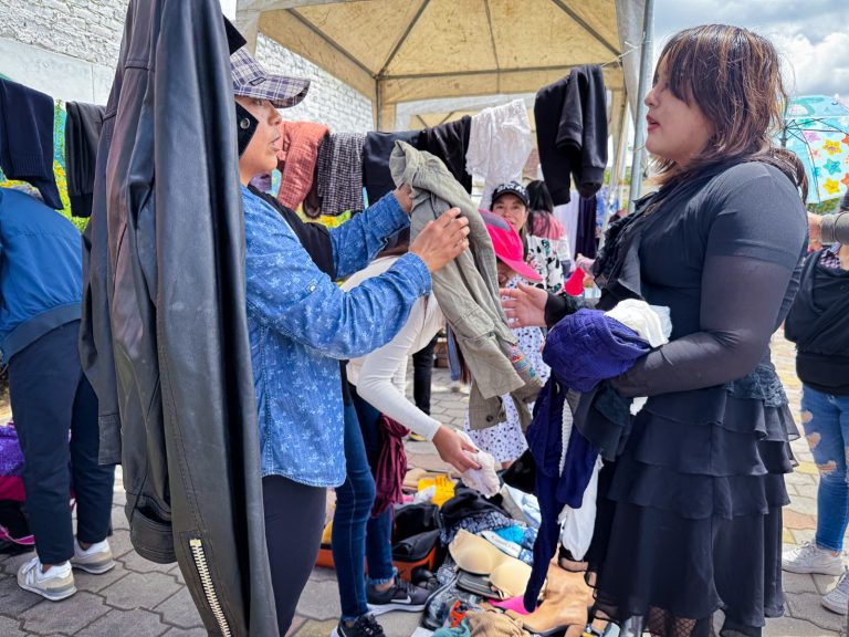 AMBATO IMPULSA EL CONSUMO RESPONSABLE CON LA “TRUEQUE FERIA 2025”