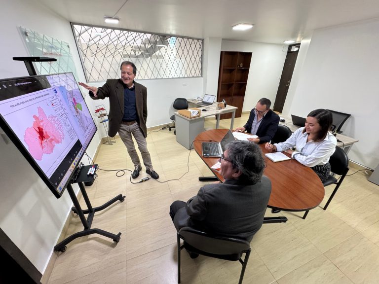 CORPOAMBATO SE RENUEVA Y LIDERA LA TRANSFORMACIÓN PRODUCTIVA DE AMBATO Y TUNGURAHUA