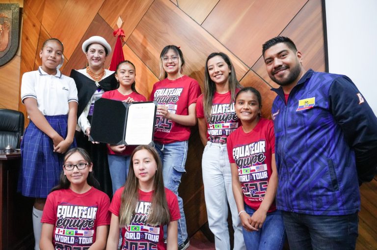 RECONOCIMIENTO PÚBLICO AL BARRACUDA TEAM POR SU TRAYECTORIA INTERNACIONAL