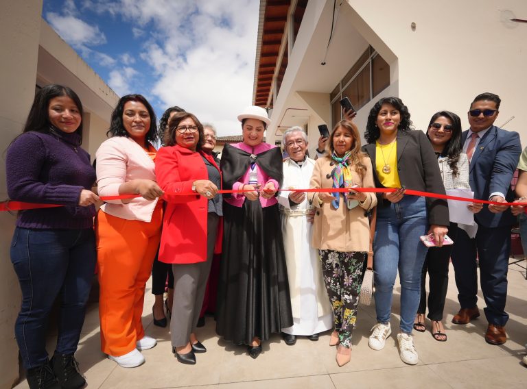 CENTRO ASISTENCIAL BRINDA REFUGIO Y DIGNIDAD A MUJERES