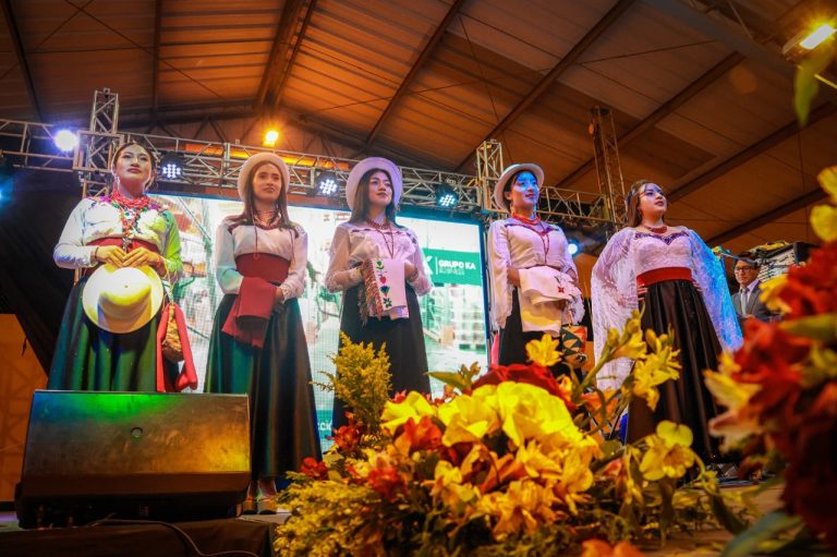ÑUSTAS 2025 FUERON ELEGIDAS EN NOCHE DE IDENTIDAD Y TRADICIÓN
