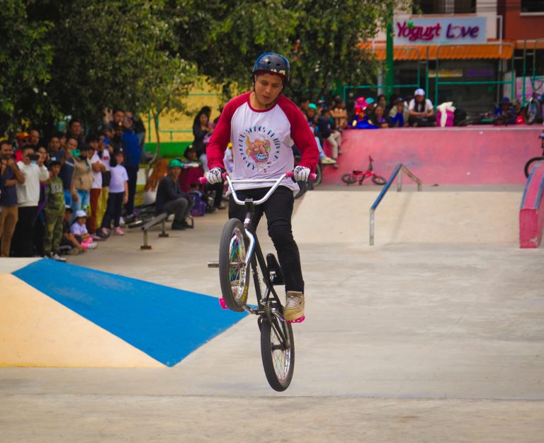 RIDERS DE TODO EL PAÍS SE DIERON CITA EN AMBATO CON EL BMX FREESTYLE
