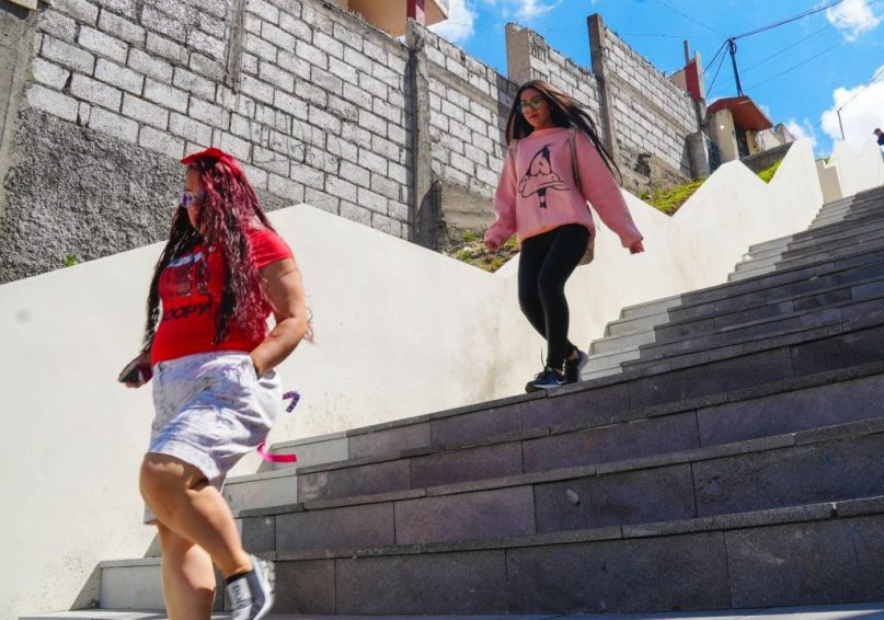 ESCALINATAS1