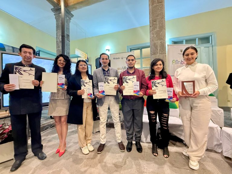 MUNICIPIO PREMIÓ A LAS IDEAS MÁS INNOVADORAS DEL IDEATHÓN 2025