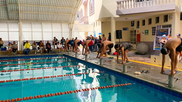 FESTIVAL DE NATACIÓN 2025 IMPULSA VIDA ACTIVA EN MAYORES DE 40 AÑOS