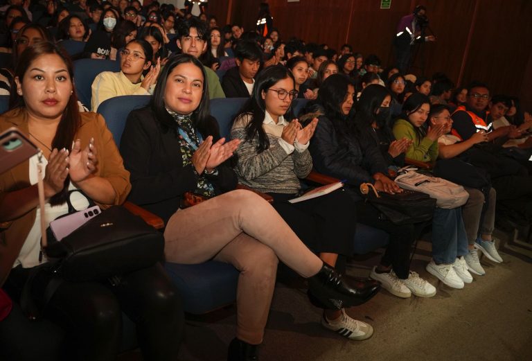 FORO SOBRE SALUD MENTAL PROMUEVE PREVENCIÓN Y CONCIENCIA COLECTIVA