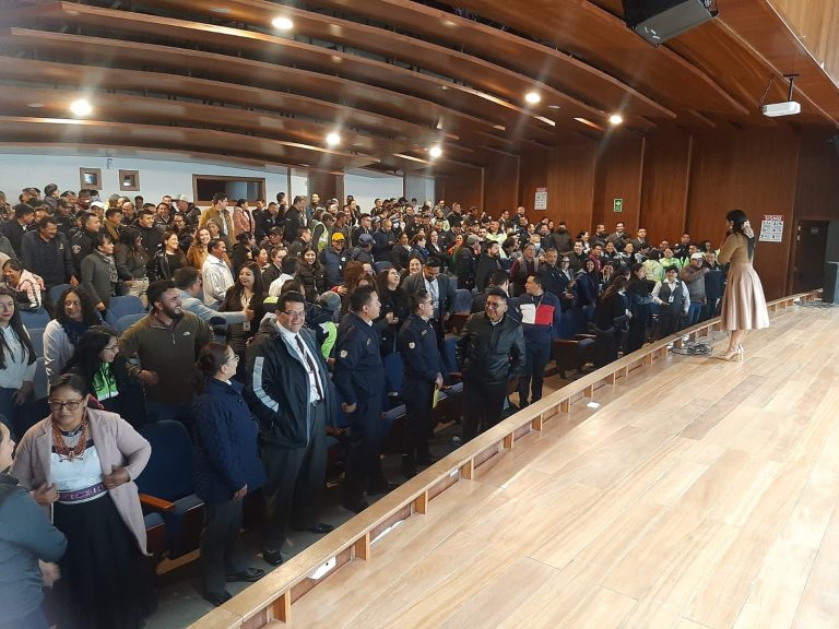 SERVIDORES MUNICIPALES FORTALECEN SUS CAPACIDADES EN SALUD Y BIENESTAR LABORAL