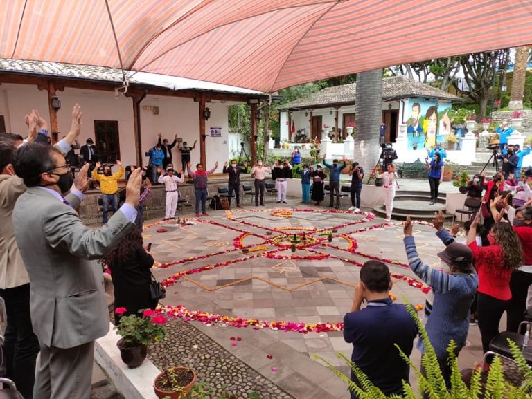 EN AMBATO APLAUDIMOS EL KULLA RAYMI 2025 CON GRATITUD Y ESPERANZA