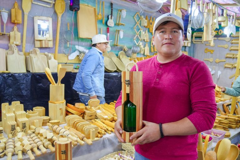 PLATAFORMA DIGITAL FACILITA INSCRIPCIÓN A FINADOS SHUYURCO 2025