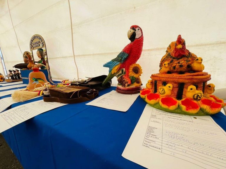 FERIA DE FINADOS IMPULSA EL ARTE POPULAR Y LA PRODUCCIÓN ARTESANAL
