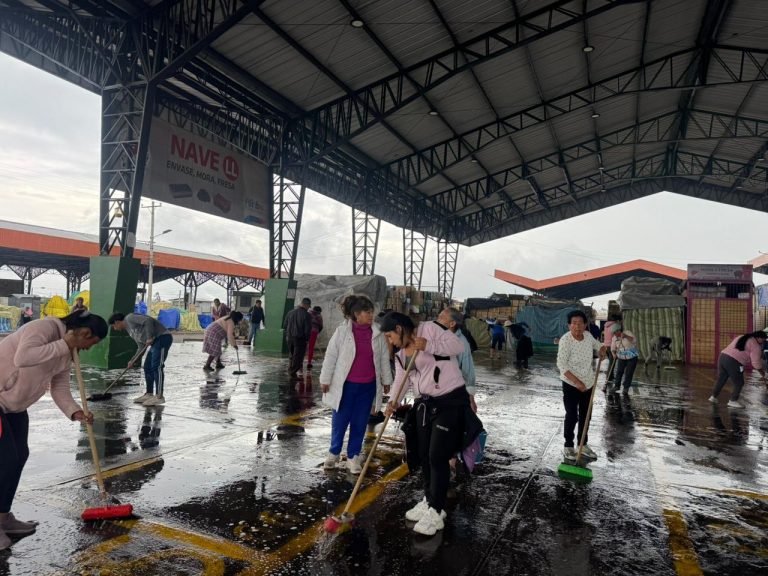 MINGA FORTALECE LA GESTIÓN PARTICIPATIVA EN EL MERCADO MAYORISTA