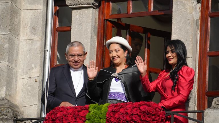 AUTORIDADES RINDEN HOMENAJE A LOS 205 AÑOS DE INDEPENDENCIA