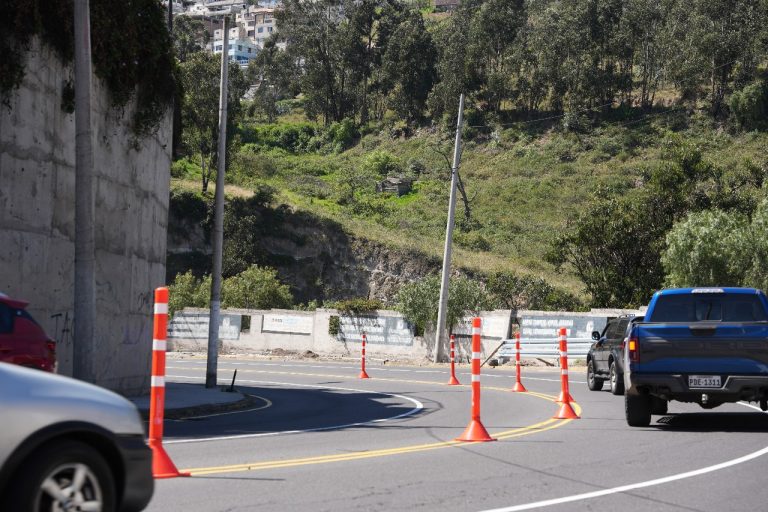 SEÑALÉTICA VIAL MEJORA SEGURIDAD EN LA ROMPECORAZONES