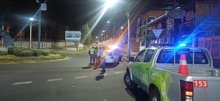 OPERATIVOS REFUERZAN CAMPAÑA “ALGUIEN TE ESPERA EN CASA”