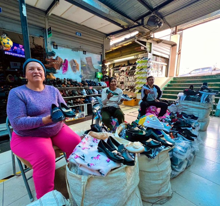 CENTRO COMERCIAL JUAN CAJAS IMPULSA VENTA DE CALZADO CON PROMOCIONES POR TEMPORADA