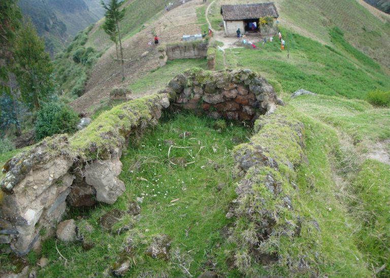 TALLERES COMUNITARIOS PARA DELIMITAR ZONAS ARQUEOLÓGICAS DEL CANTÓN