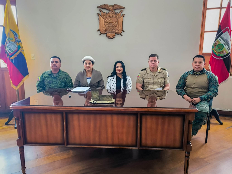 COORDINACIÓN INTERINSTITUCIONAL PARA REFORZAR LA SEGURIDAD EN AMBATO
