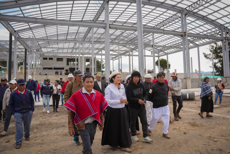 ALCALDESA DE AMBATO CONSTATÓ EL 75% DE AVANCE DEL MERCADO DE PILAHUIN